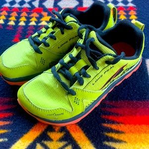 Kids Altra lone Peak, size 13